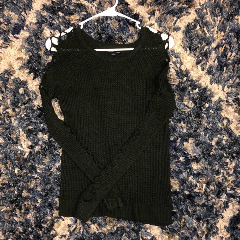 Dark green sweater with cutout sleeves